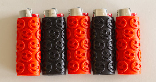 Estuche para encendedor Smiley